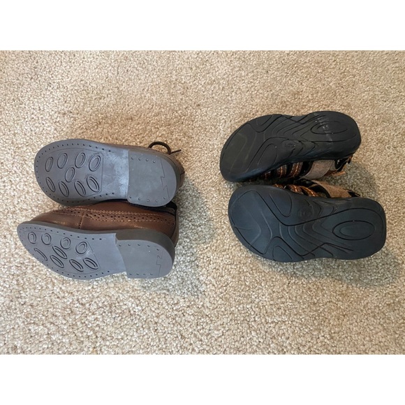Toddler size 5 shoes - Picture 4 of 4